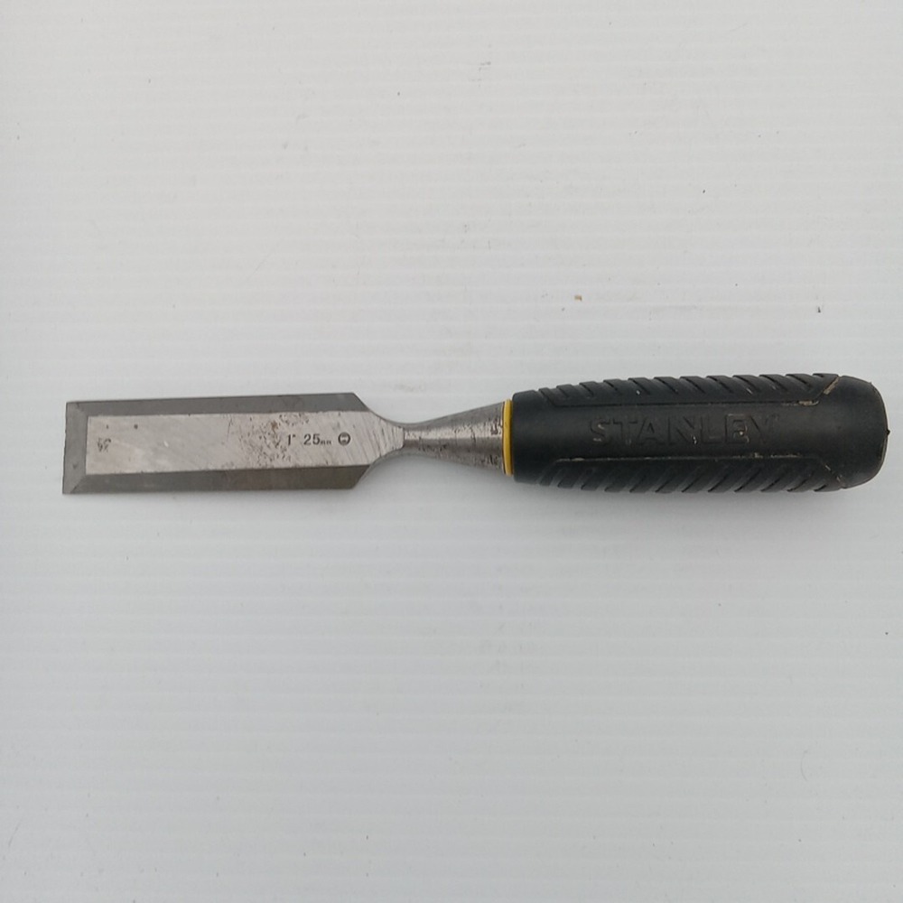 Stanley Wood Chisel w/ Rubber Handle Grip Plastic 1" 25mm x 9"